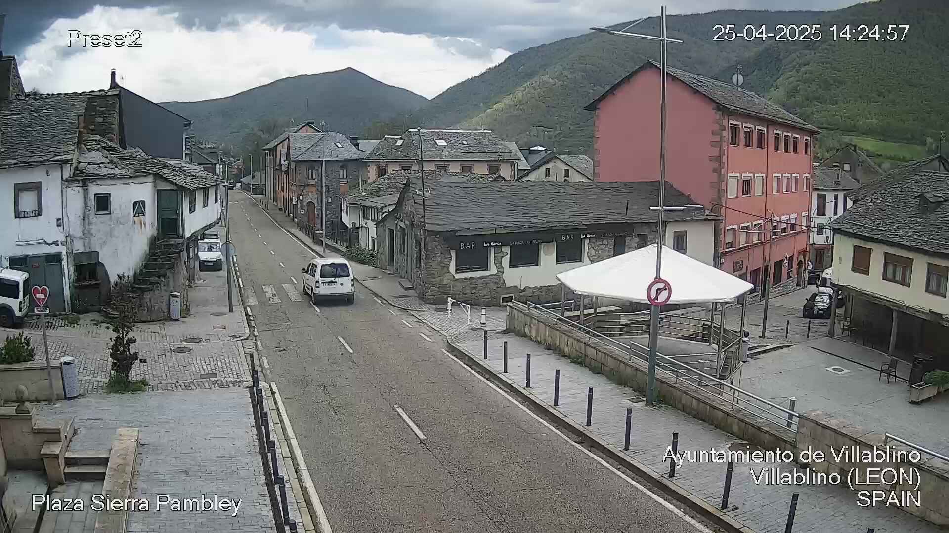 Imgen WebCam 6 - Villablino - Plaza Sierra Pambley